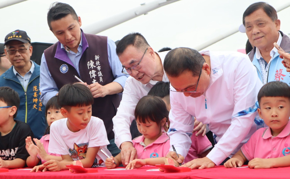 【王家俊專欄】李四川為何搞丟領先？「第一道骨牌」緊連鄭麗文政治動脈