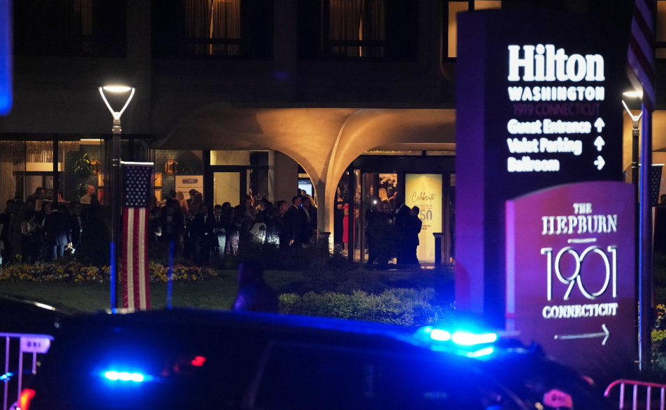 川普出席晚宴險又遇槍擊　地點正是45年前雷根遇刺飯店