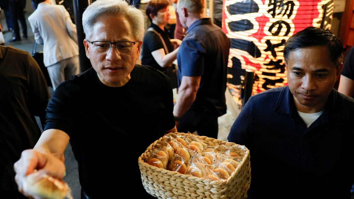 黃仁勳「東京美食地圖」曝光　包居酒屋宴請科技大咖
